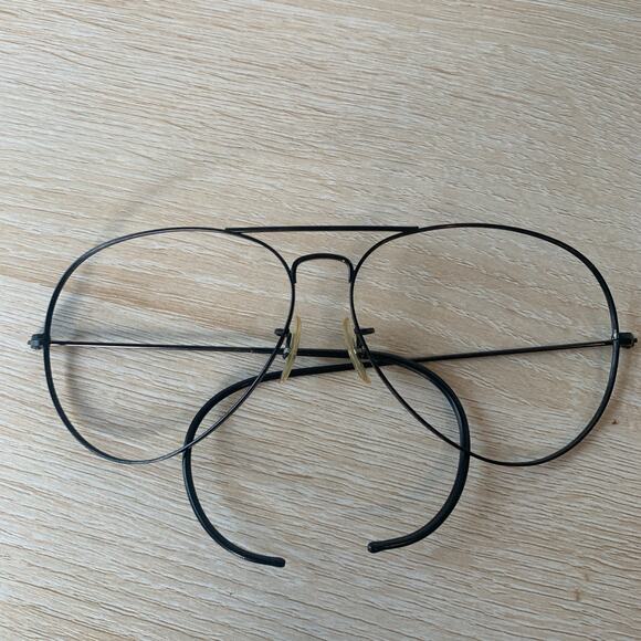 Vintage B&L Ray-Ban Aviator Sunglasses Black FRAMES ONLY 62-14 USA - Picture 1 of 6